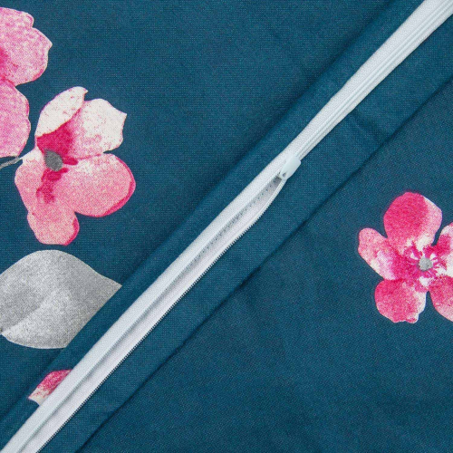 Obliečka flanel - ružové kvety na modré